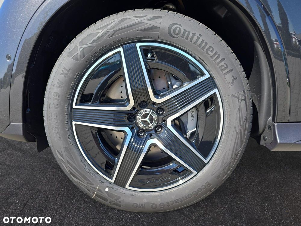Mercedes-Benz GLC - 10