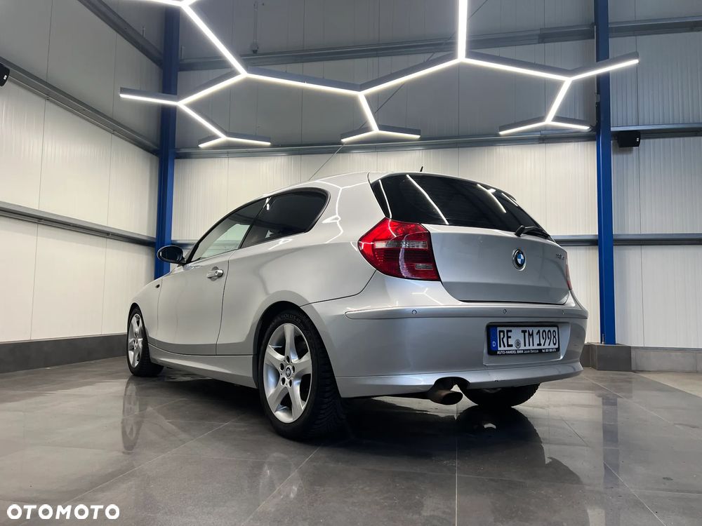BMW Seria 1 118d DPF - 16