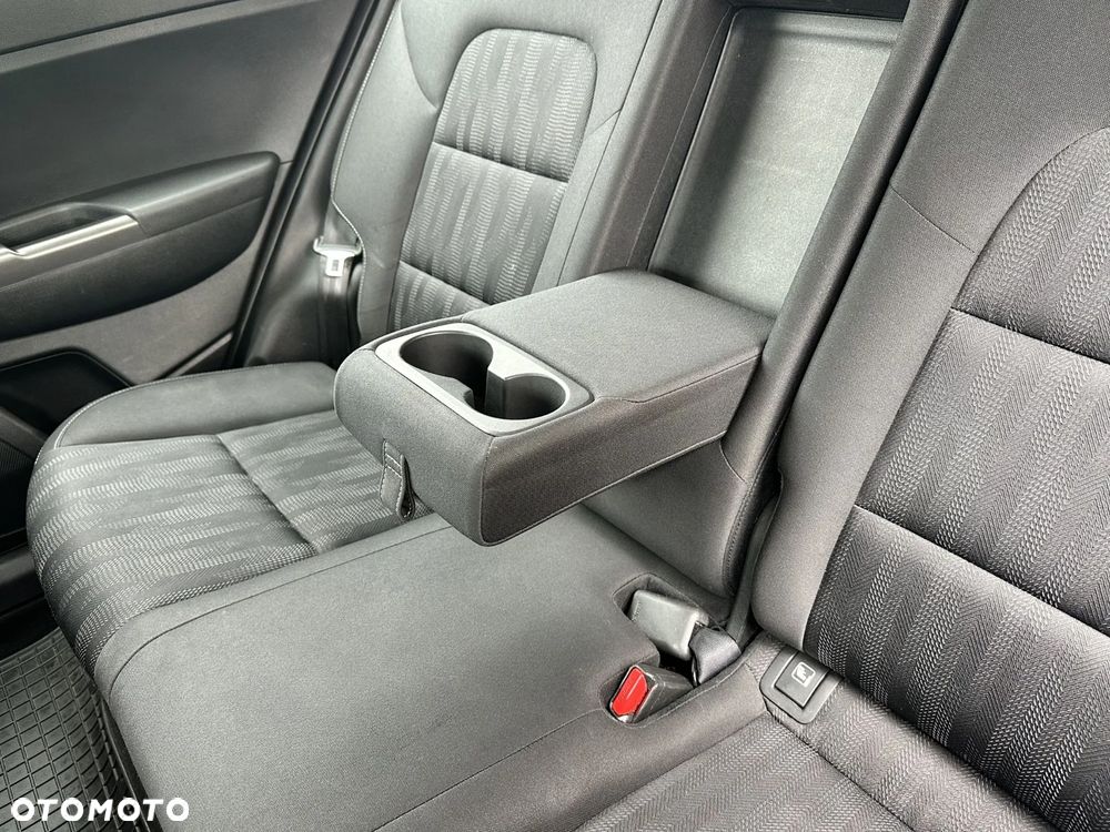 Kia Sportage 1.6 GDI M 2WD - 39