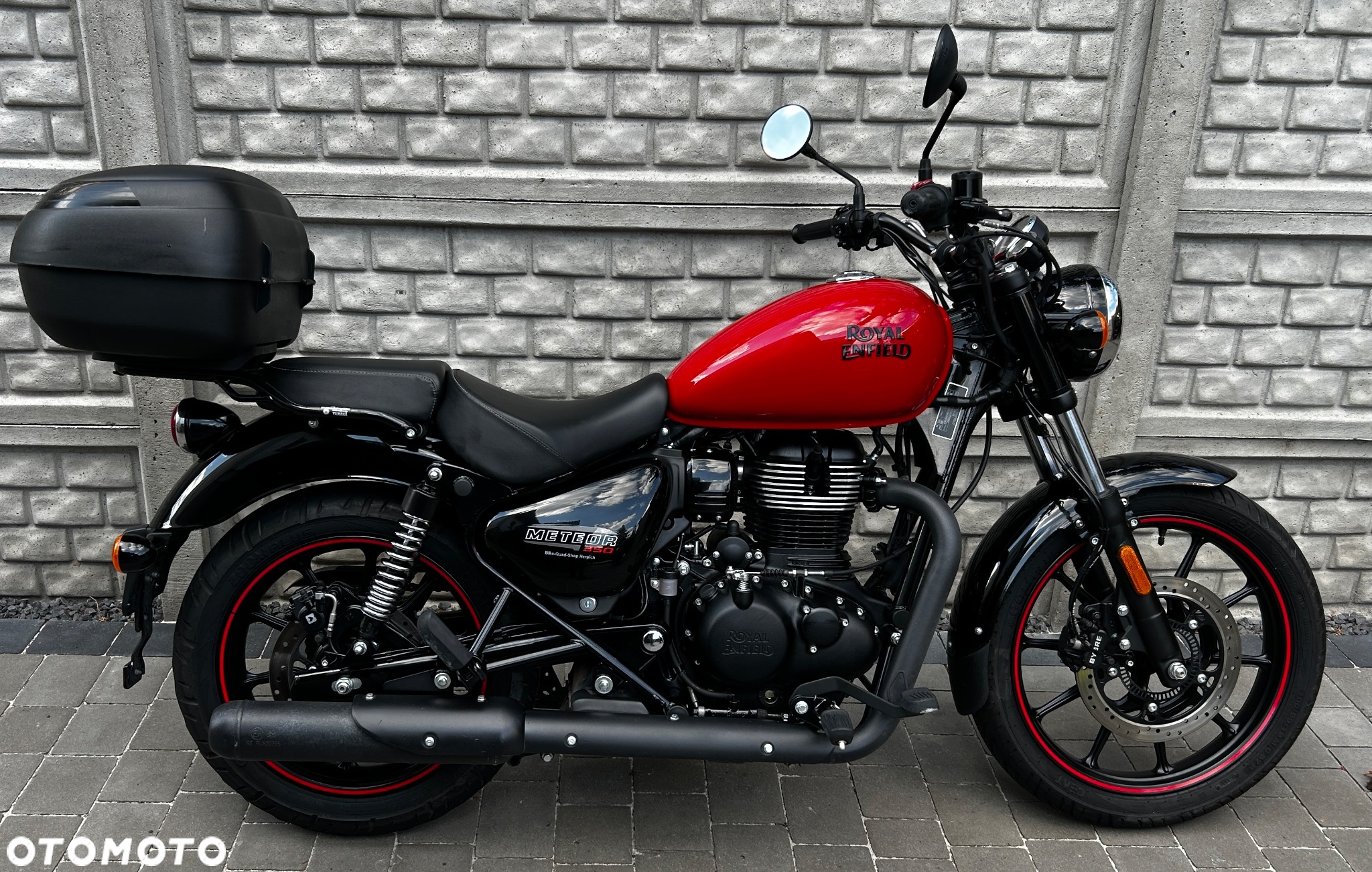Royal Enfield Meteor - 2