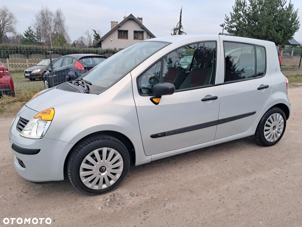 Renault Modus 1.2 16V Dynamique - 3
