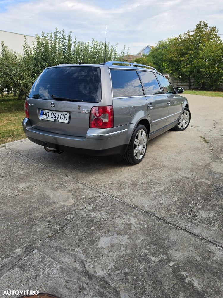 Volkswagen Passat 1.9TDI Highline - 3