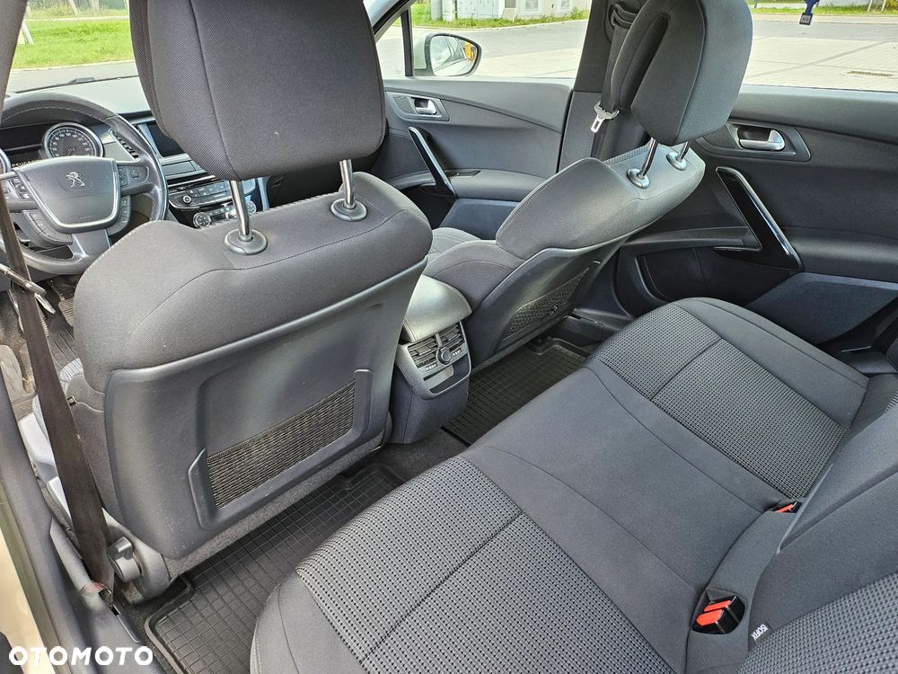 Peugeot 508 1.6 T Active - 11