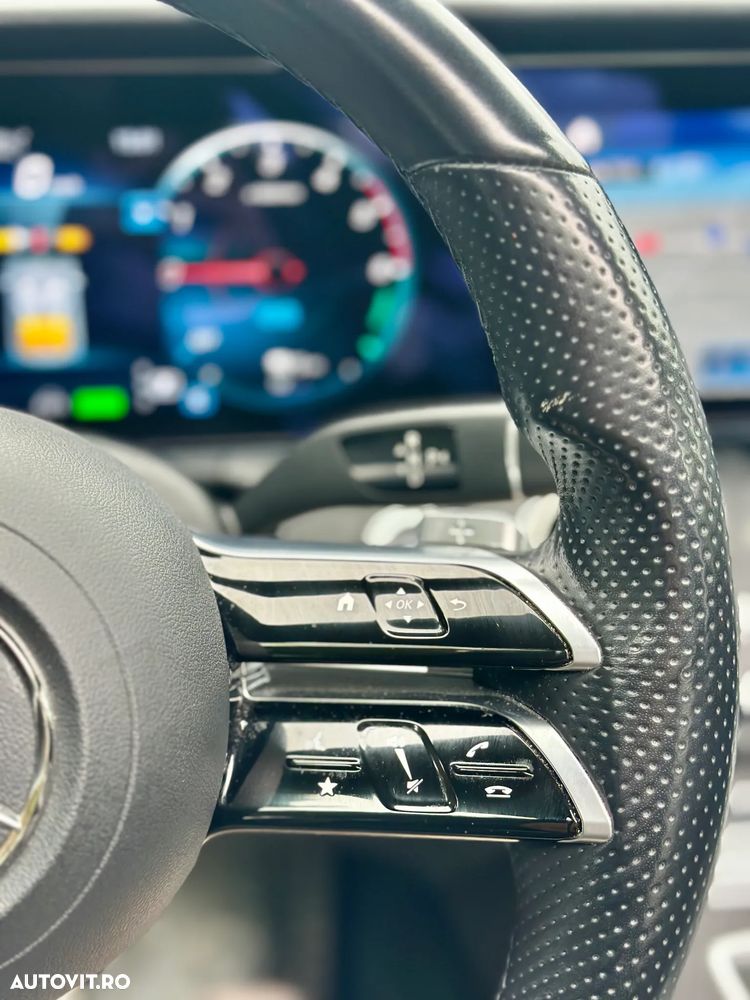 Mercedes-Benz E - 20