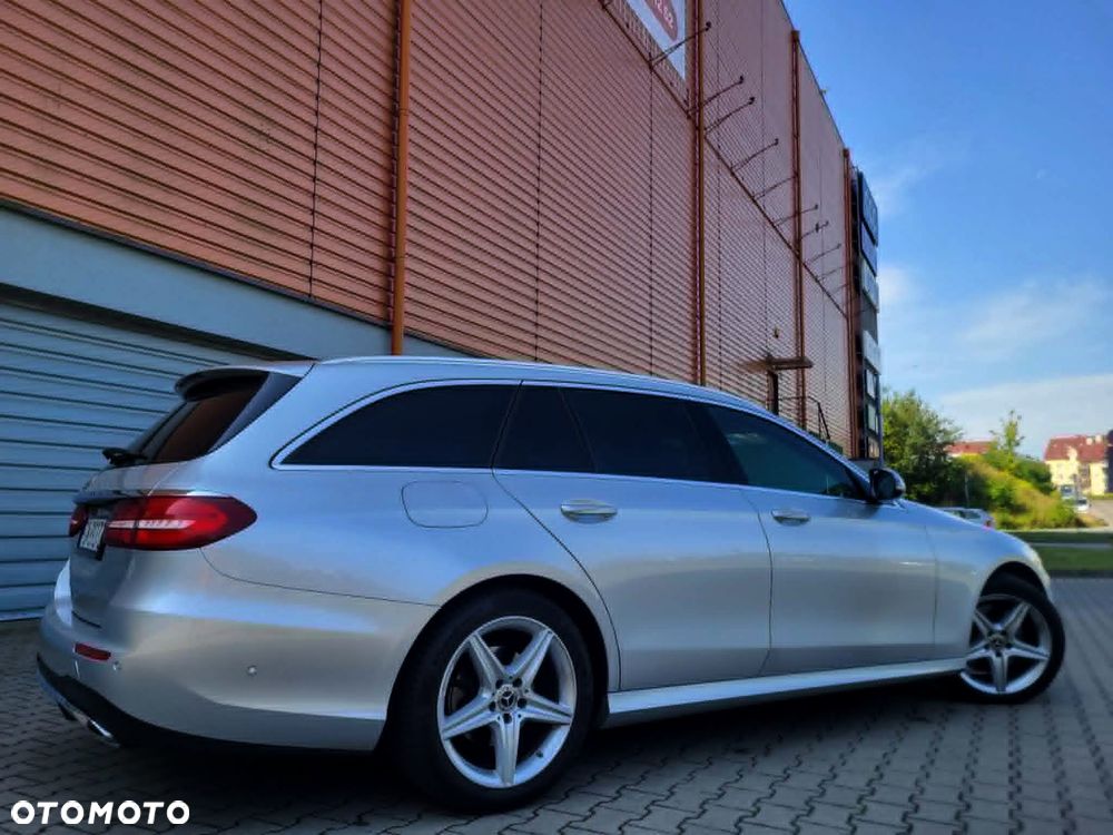 Mercedes-Benz Klasa E 220 d 9G-TRONIC AMG Line - 5