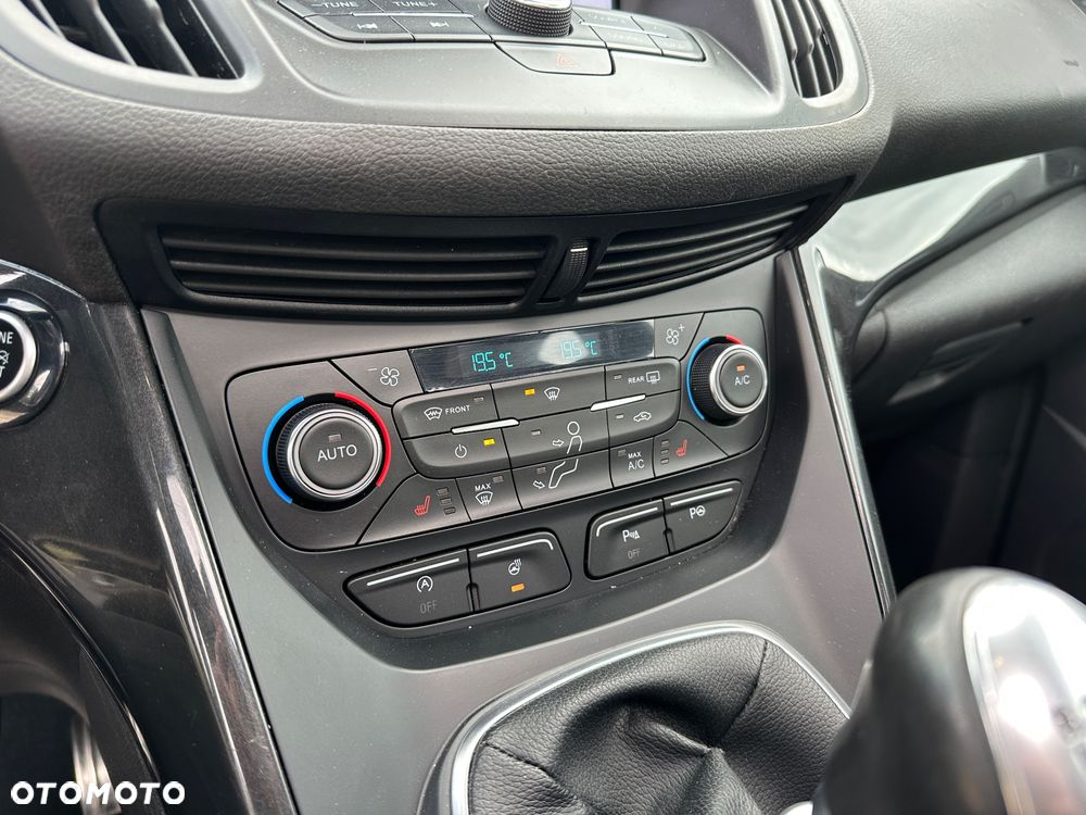 Ford Kuga 2.0 TDCi FWD ST-Line - 28