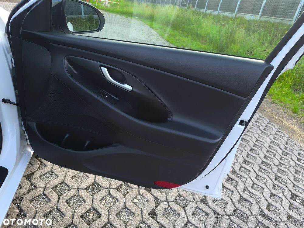 Hyundai i30 1.4 T-GDI Style - 24
