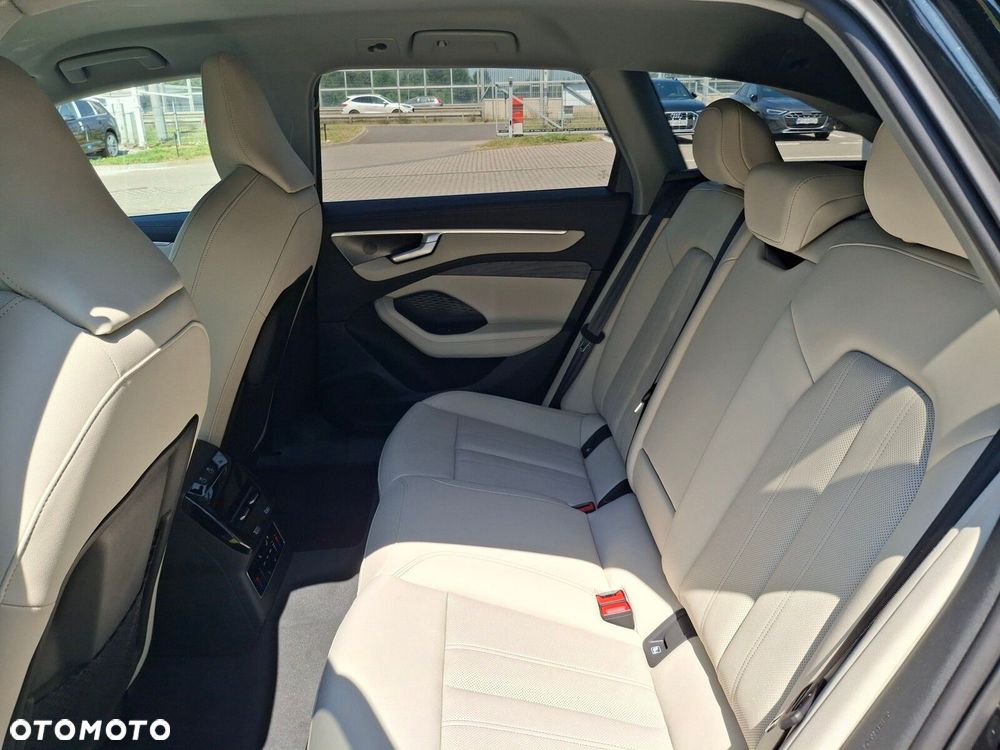 Audi A6 Avant - 22