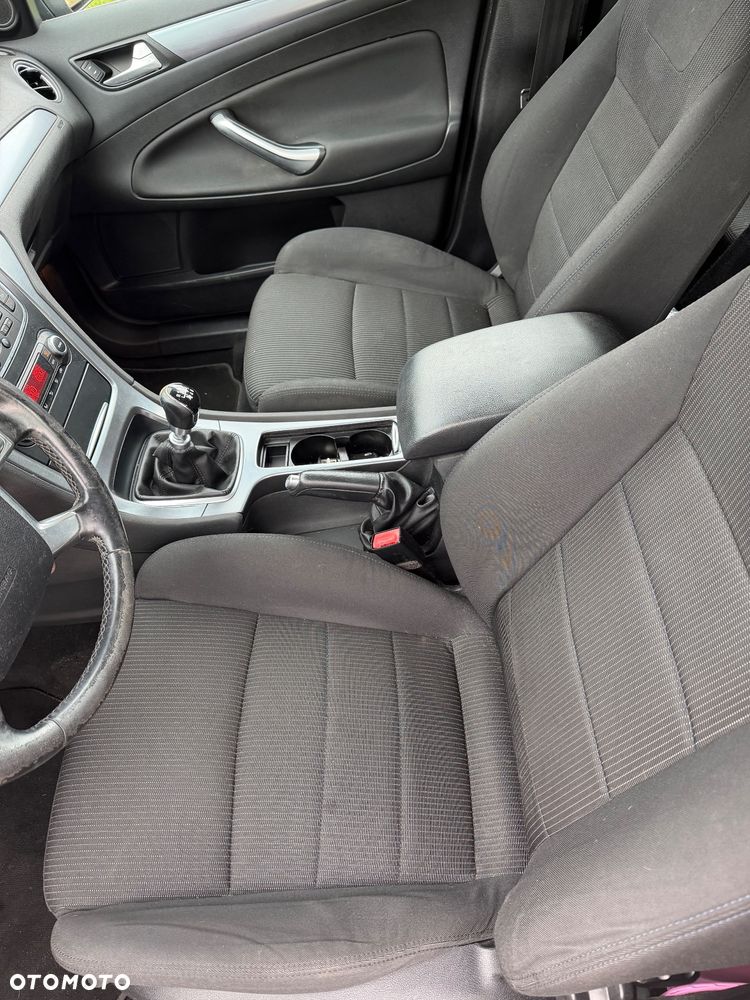 Ford Mondeo - 9
