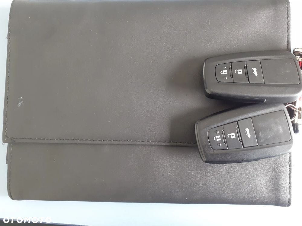 Toyota RAV4 - 29