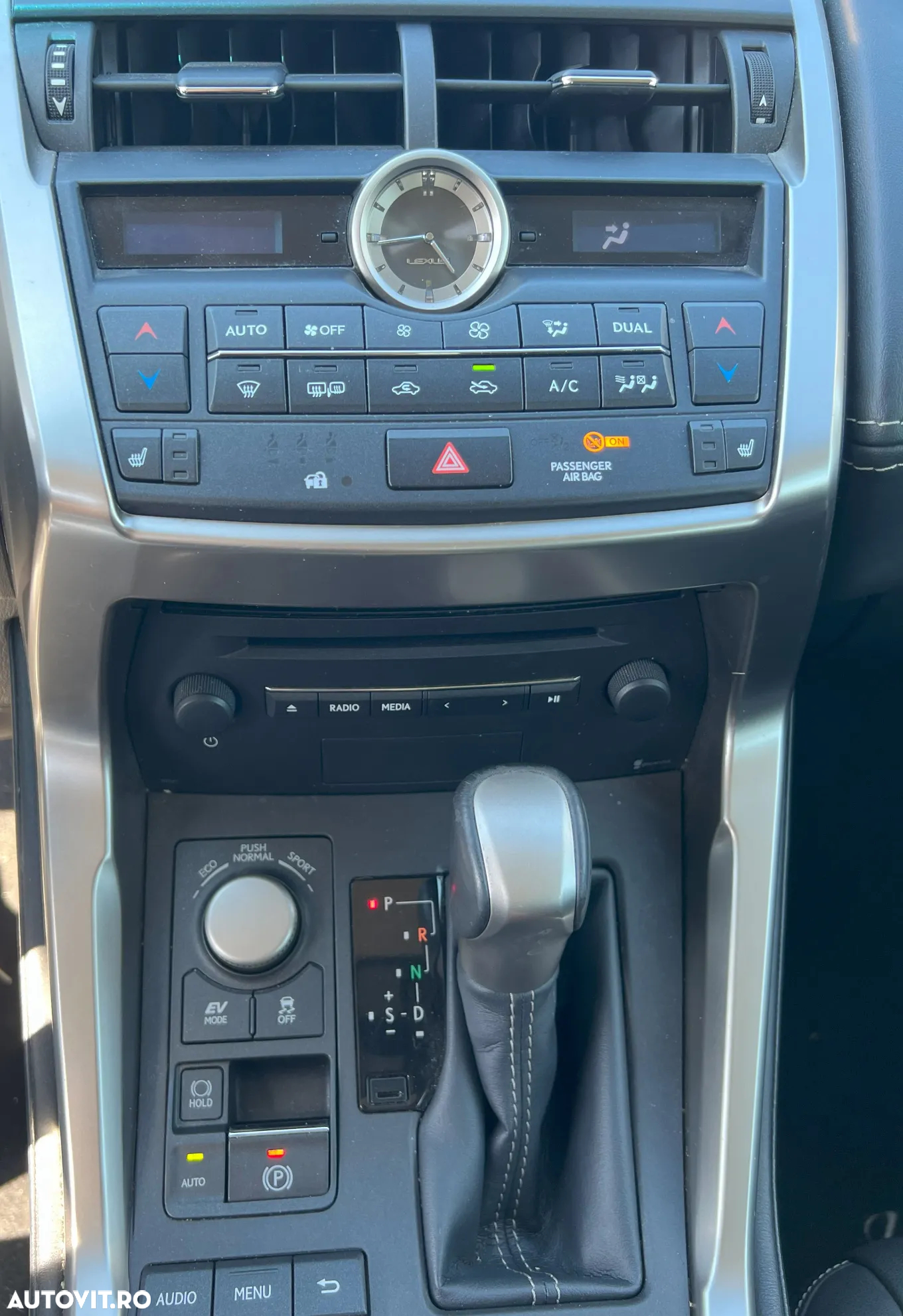 Lexus Seria NX 300h AWD Business Plus - 8