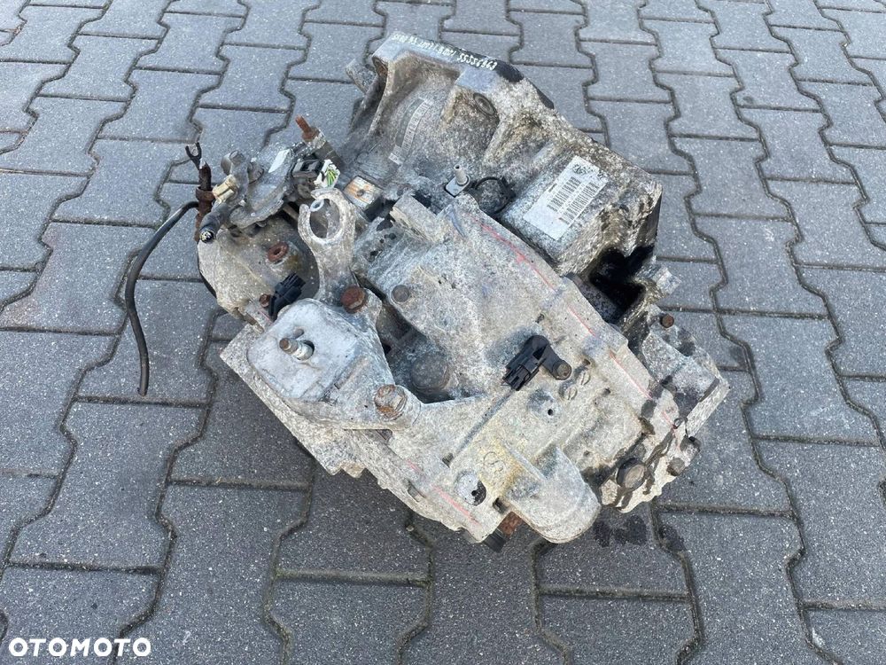SKRZYNIA AUTOMATYCZNA 1.9 CDTI 55556963 SAAB 93 2007 - 1