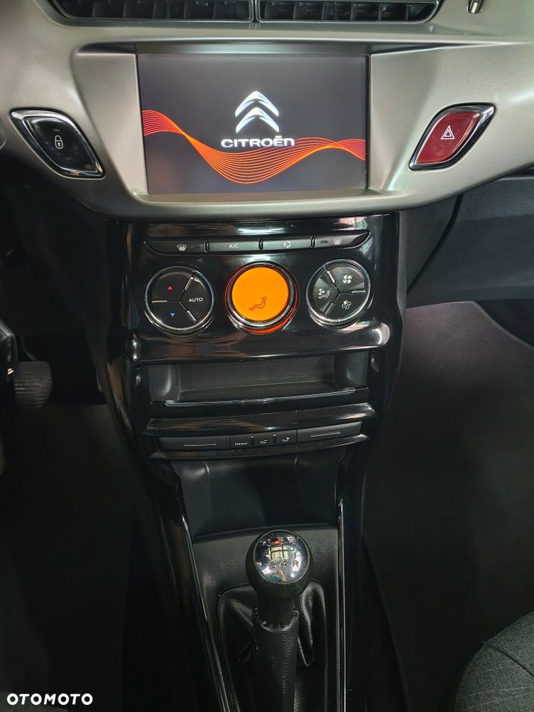 Citroën C3 Pure Tech (VTi) 82 Exclusive - 15