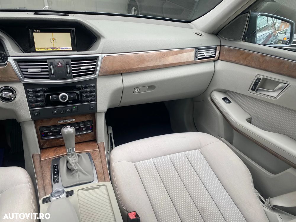 Mercedes-Benz E - 15