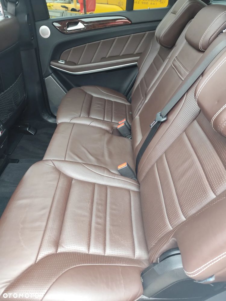 Mercedes-Benz GL - 15