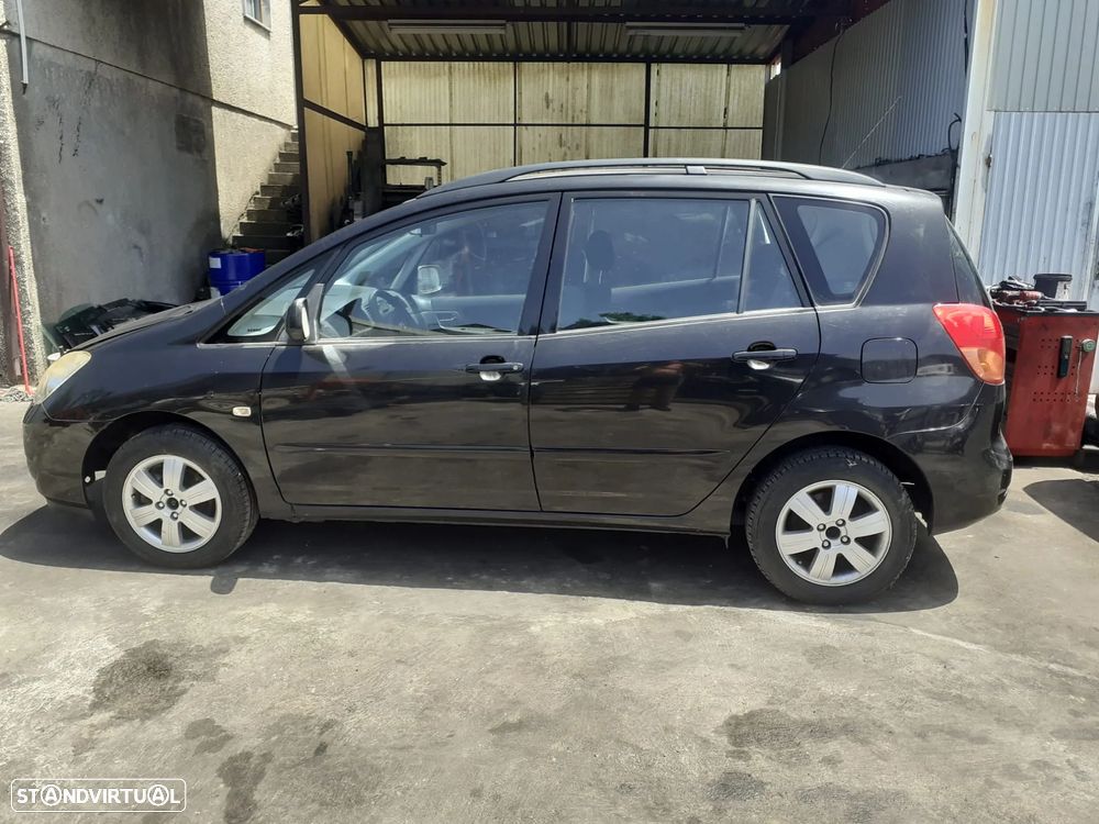 Toyota Corolla Verso para peças ano de 2006 - 5