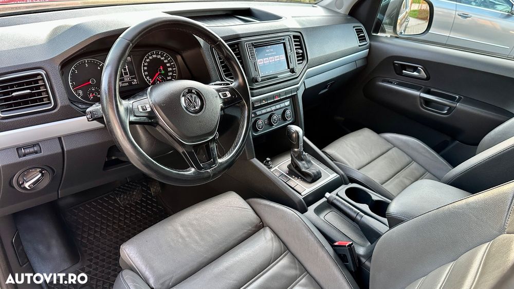 Volkswagen Amarok - 10