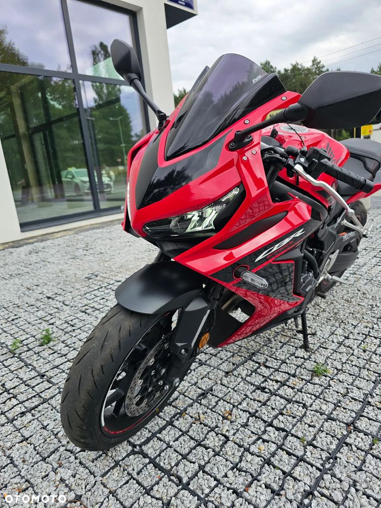 Honda CBR - 1