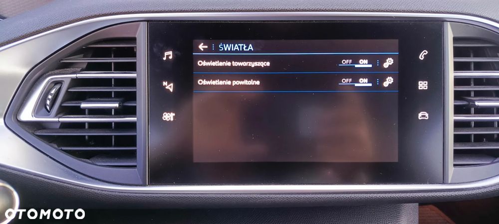 Peugeot 308 PureTech 263 Stop & Start GTi by Sport - 24