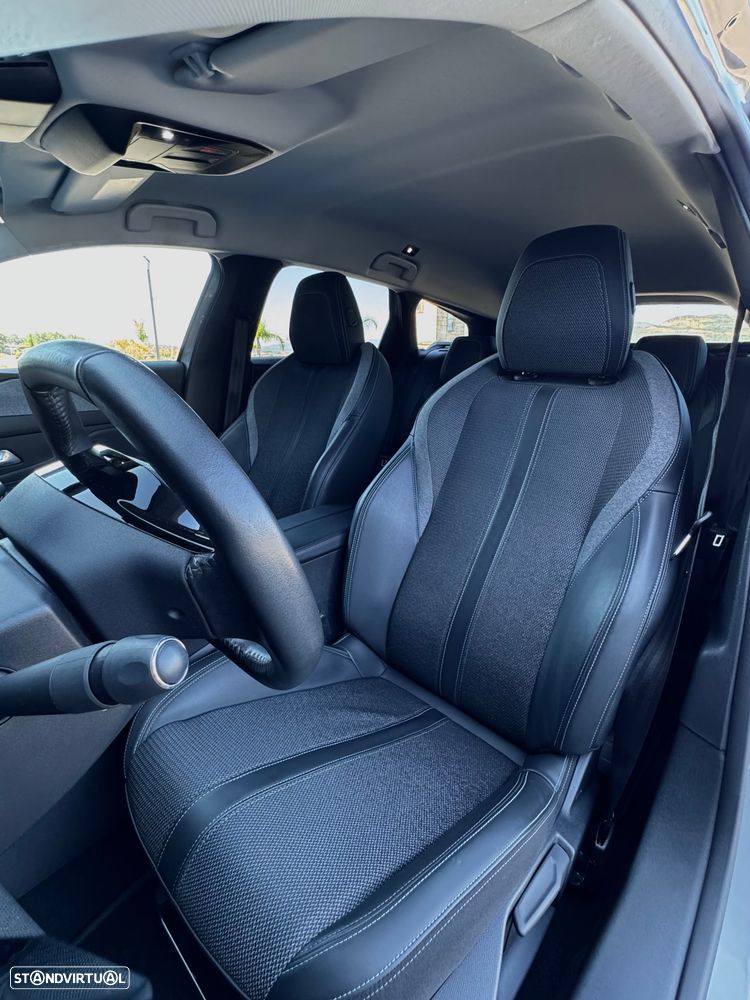 Peugeot 308 SW - 10
