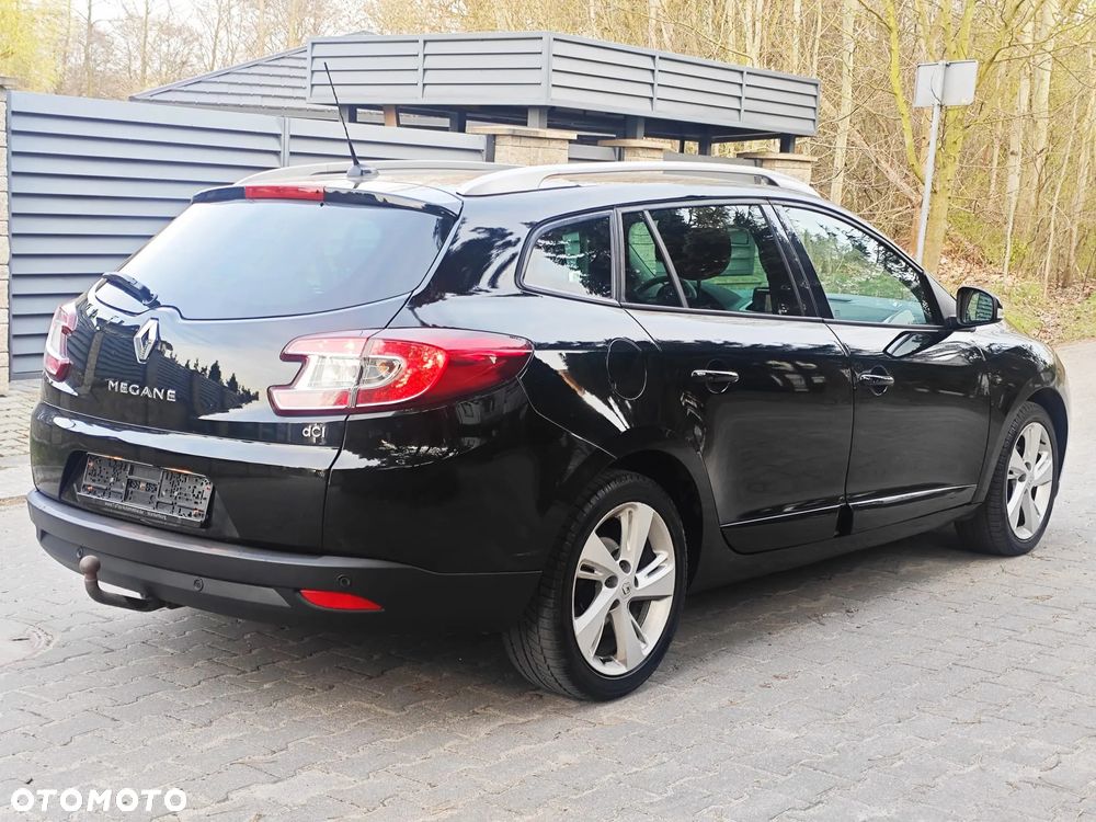 Renault Megane ENERGY dCi 110 Start & Stop Bose Edition - 14