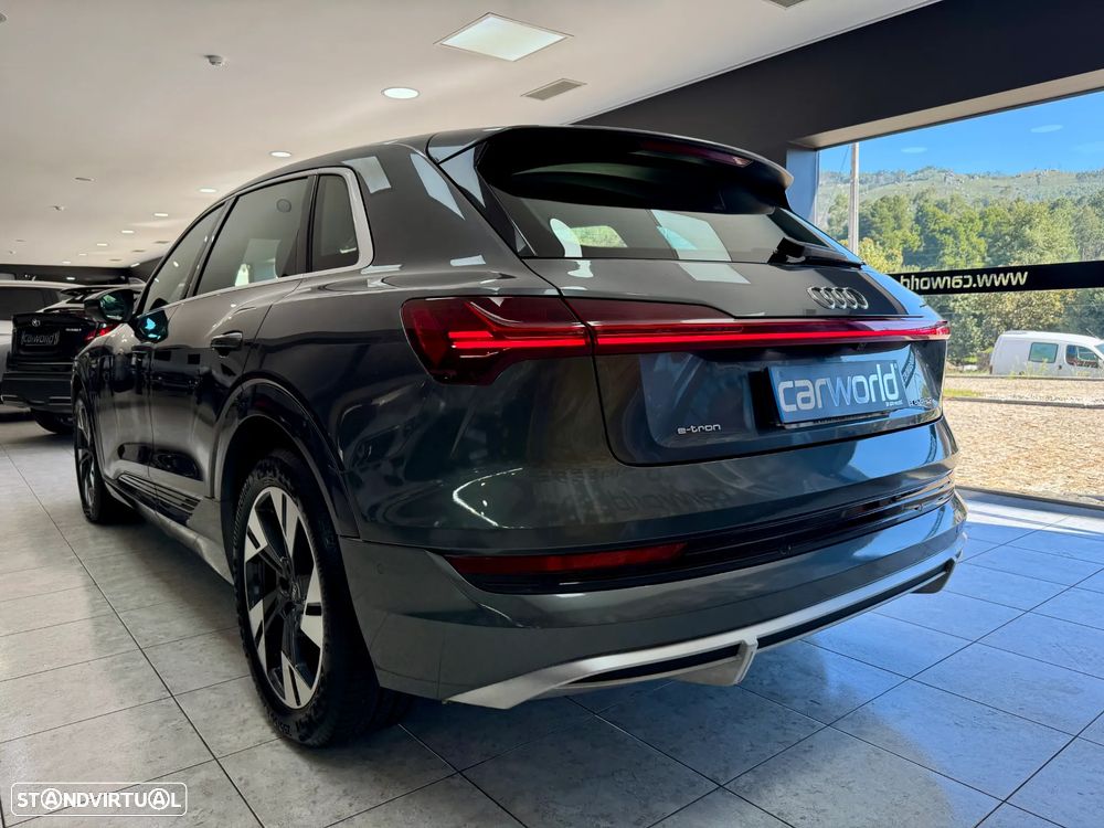 Audi e-tron 55 quattro S line - 42
