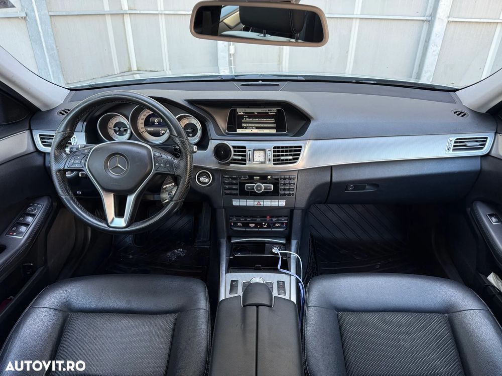 Mercedes-Benz E 250 BlueTEC 4Matic 7G-TRONIC Elegance - 30