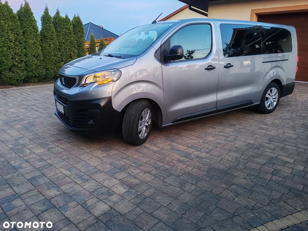 Peugeot Traveller L2 1.5 BlueHDi Business - 4
