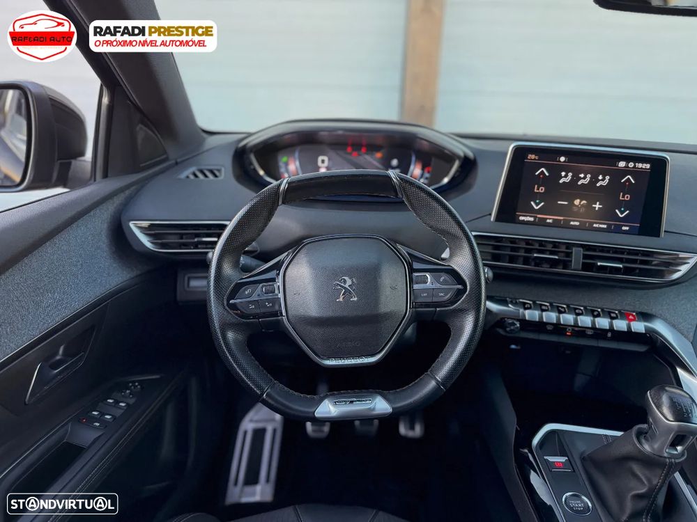 Peugeot 5008 1.5 BlueHDi GT Line - 25