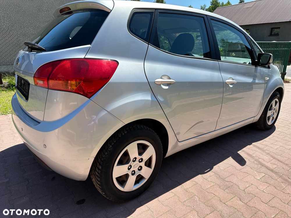 Kia Venga 1.4 CVVT Edition 7 - 11