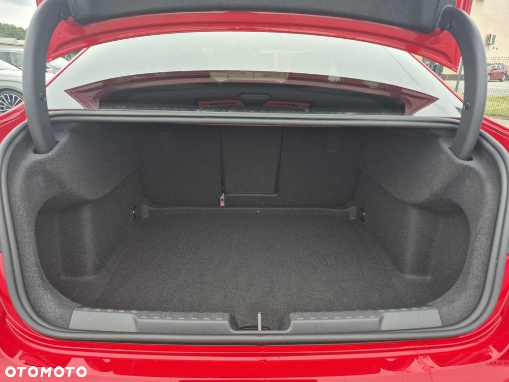 Audi A3 Limousine 35 TFSI mHEV S Line S tronic - 35