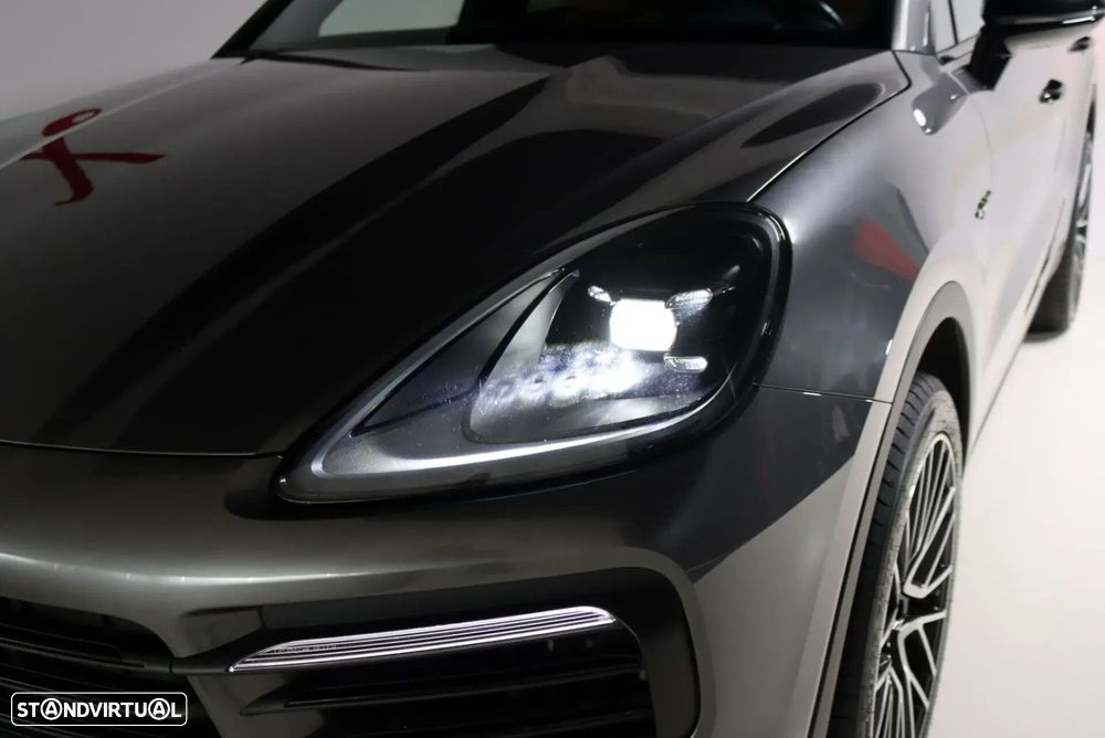 Porsche Cayenne E-Hybrid - 28
