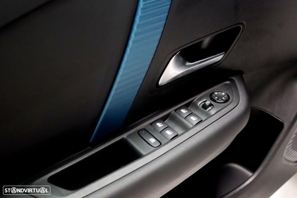 Citroën e-C4 X 50 kWh Shine - 25