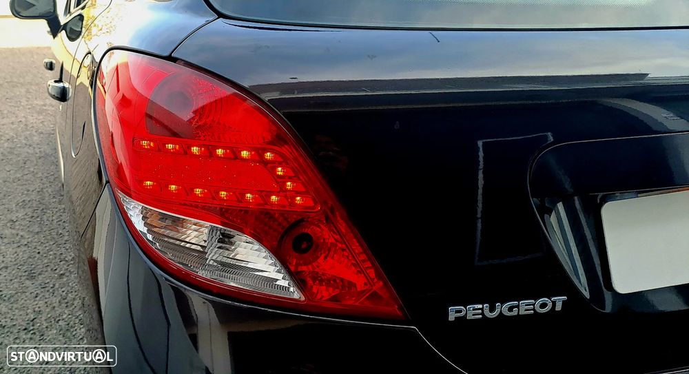 Peugeot 207 1.4 16V Active - 28