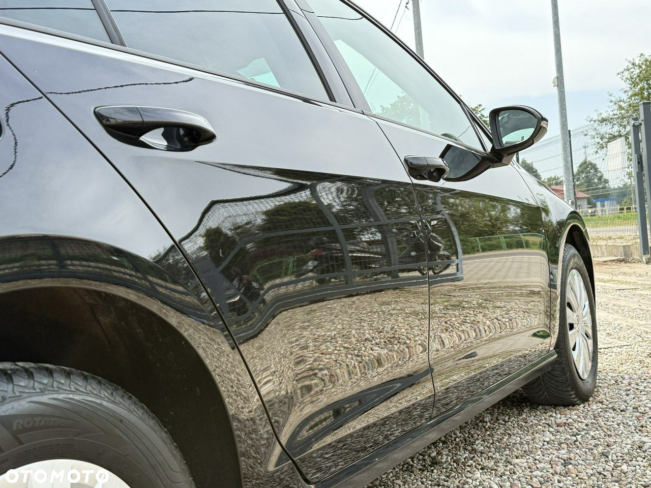 Volkswagen Golf - 18