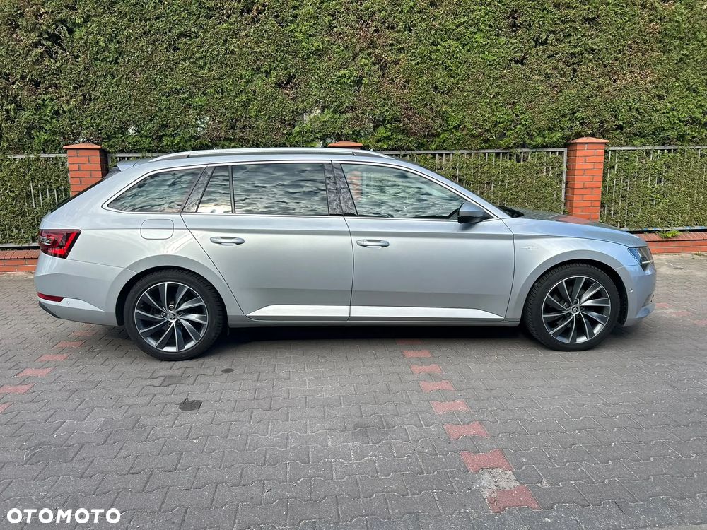 Skoda Superb 2.0 TDI L&K DSG - 11
