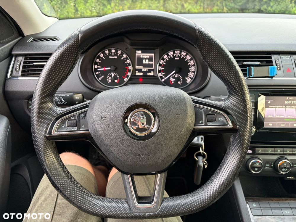 Skoda Octavia 2.0 TDI Elegance - 21