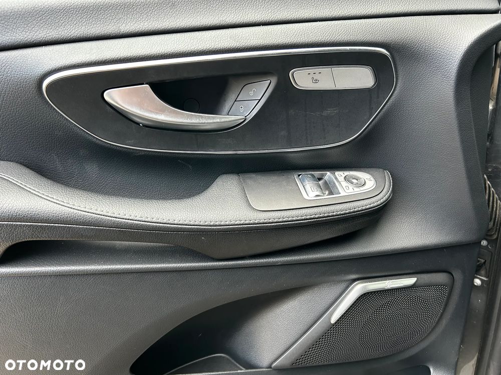 Mercedes-Benz EQV 300 lang - 19