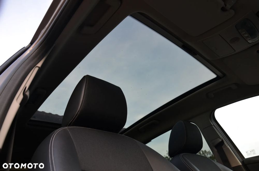 Ford Kuga 2.0 TDCi 4x4 Titanium - 29