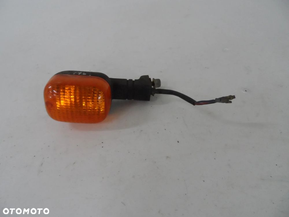 CAGIVA W 16 kierunkowskazy P, L przód, tył - 8