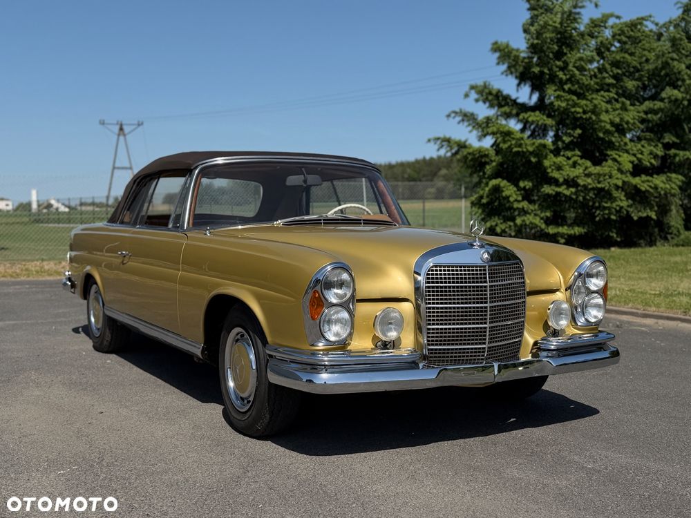 Mercedes-Benz 280 - 16