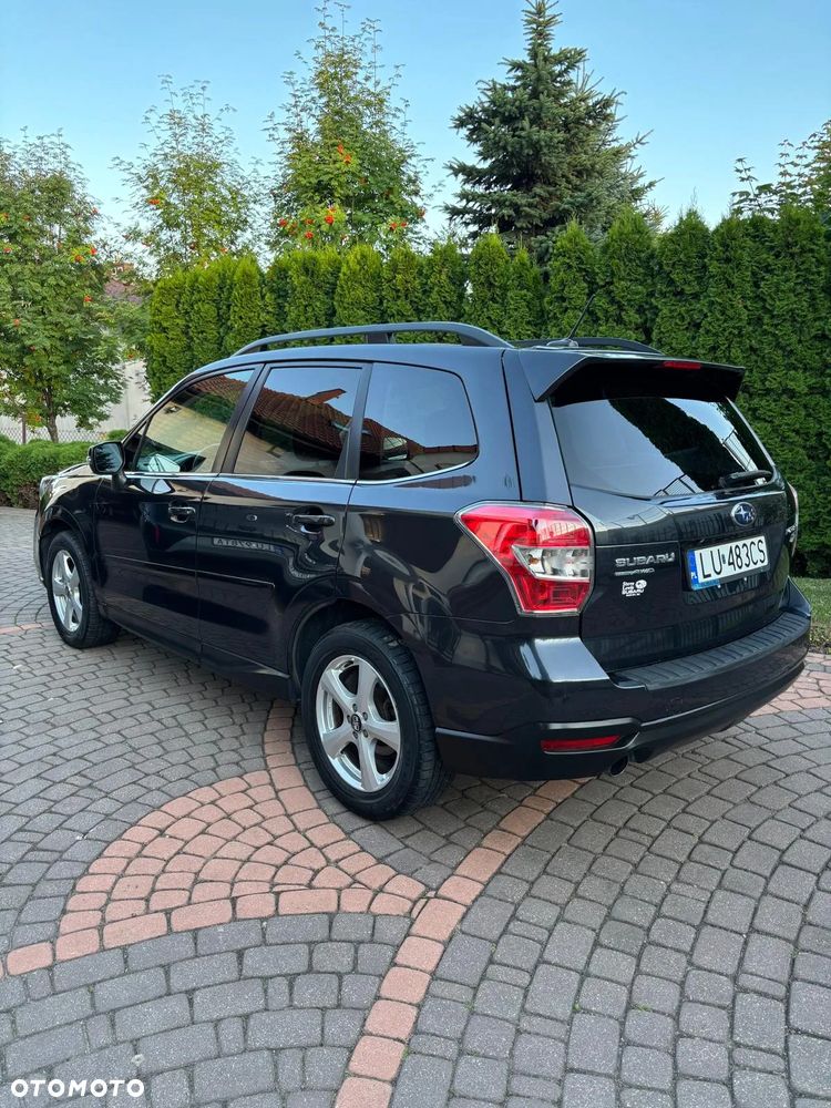 Subaru Forester 2.0 XT Platinum Lineartronic - 6
