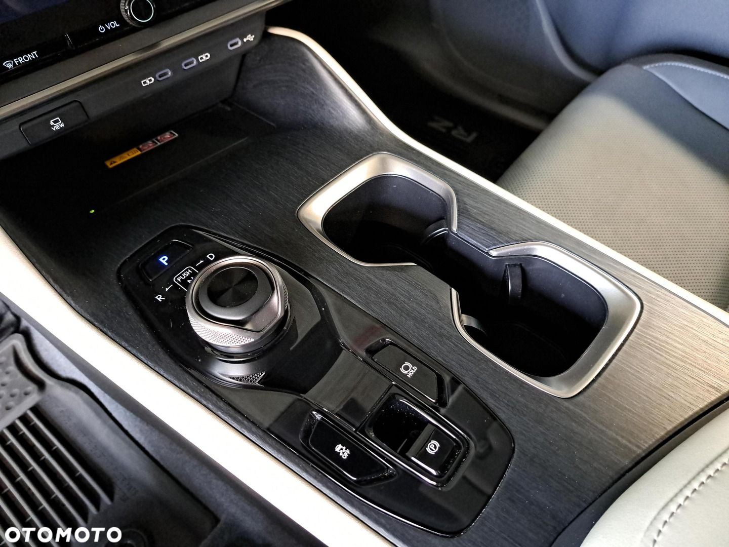 Lexus RZ 450e Prestige DIRECT4 - 27