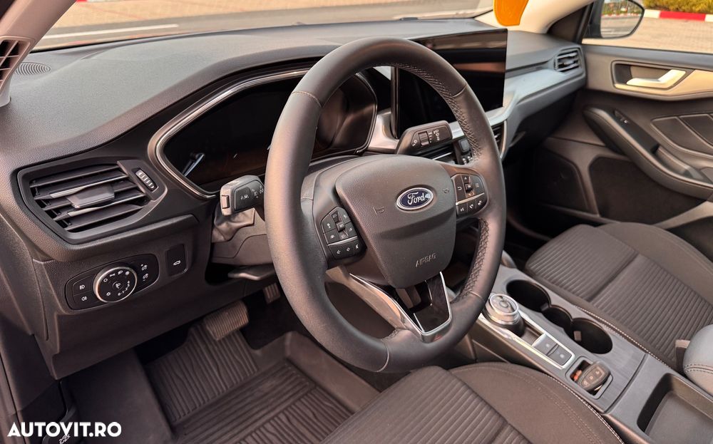 Ford Focus 1.5 EcoBlue 8AT Active - 9