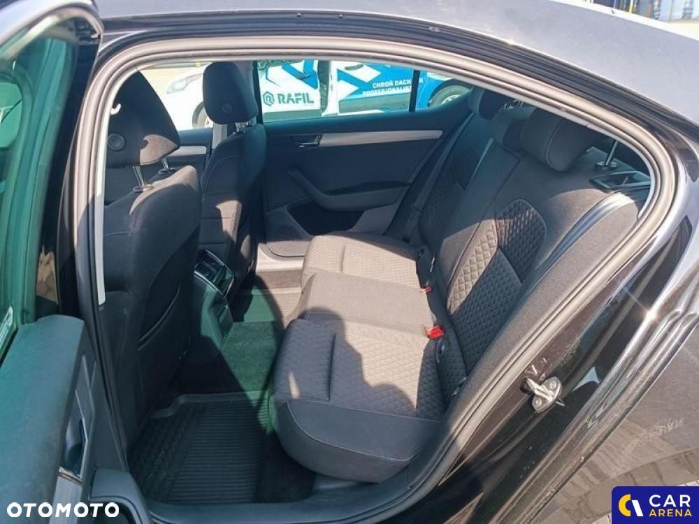 Skoda Superb - 19