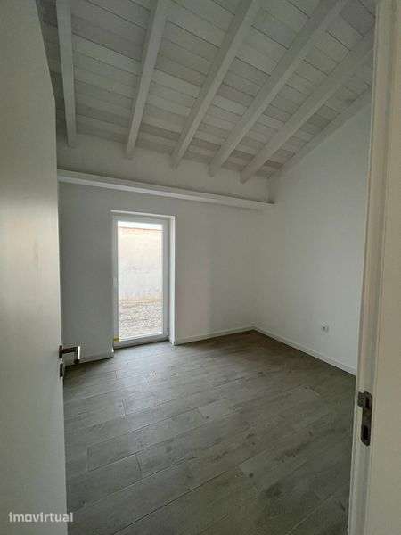 T2 em Taipa totalmente remodelado - Portas Transval - Odemira - Grande imagem: 5/6