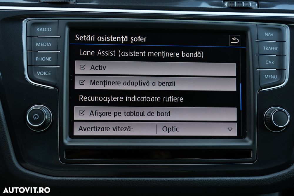 Volkswagen Tiguan 2.0 TDI SCR 4MOTION (BlueMotion Techn.) DSG Highline - 22