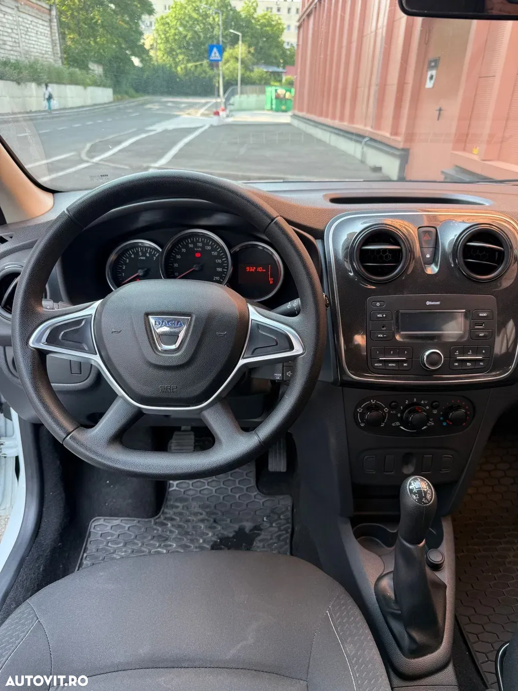 Dacia Logan - 6