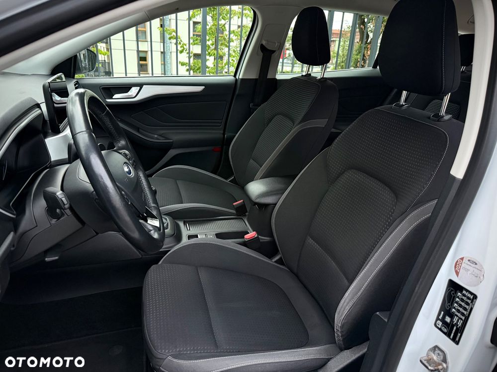 Ford Focus 2.0 EcoBlue Titanium Business - 30