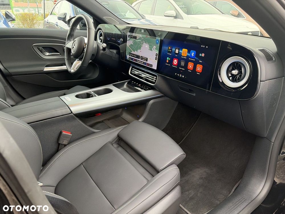 Mercedes-Benz CLA 200 mHEV 8G-DCT - 13